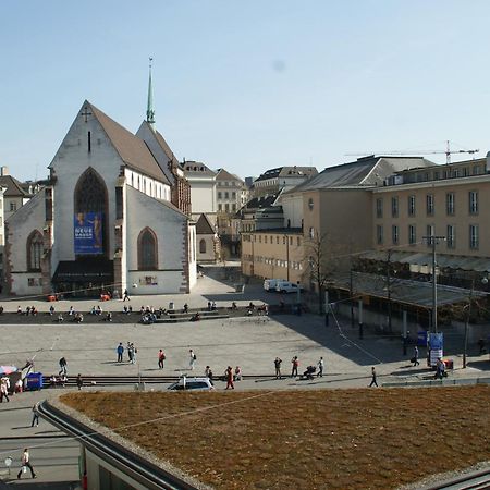 Stadthof Budget Hotel Basel City Center Екстериор снимка